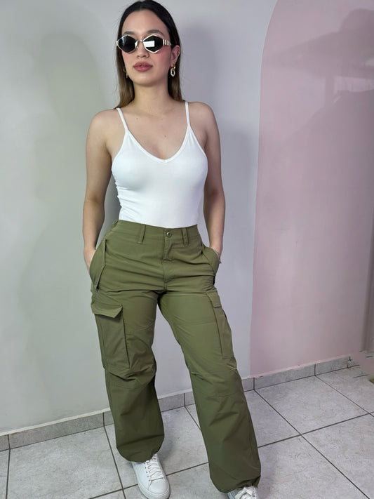 Pantalón Cargo Verde Love