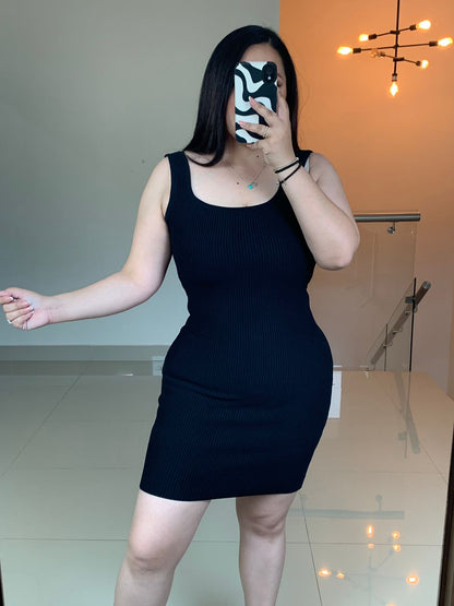 VESTIDO BASIC BLK
